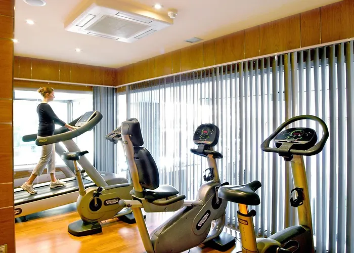 Hotel Evenia Rossello 4*