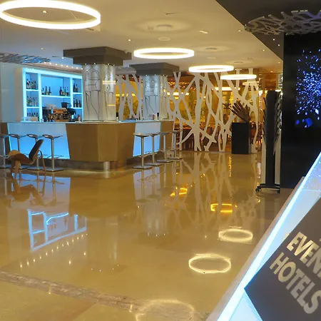 Hotell Evenia Rossello